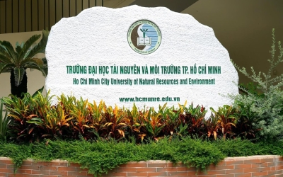 Đổi mới chương trình, đa dạng hóa nguồn tuyển