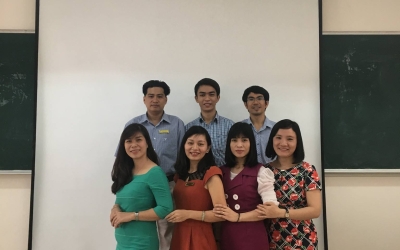 LỄ KẾT NẠP ĐẢNG VIÊN MỚI CHI BỘ KHOA LÝ LUẬN CHÍNH TRỊ 