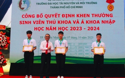 Thủ khoa ngành Công nghệ thông tin tuyển sinh năm 2023-2024